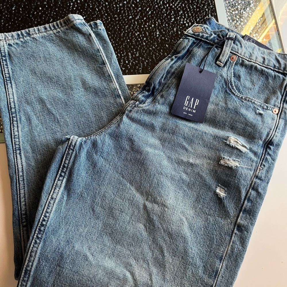 GAP Men's Relaxed Fit Light Blue Jeans